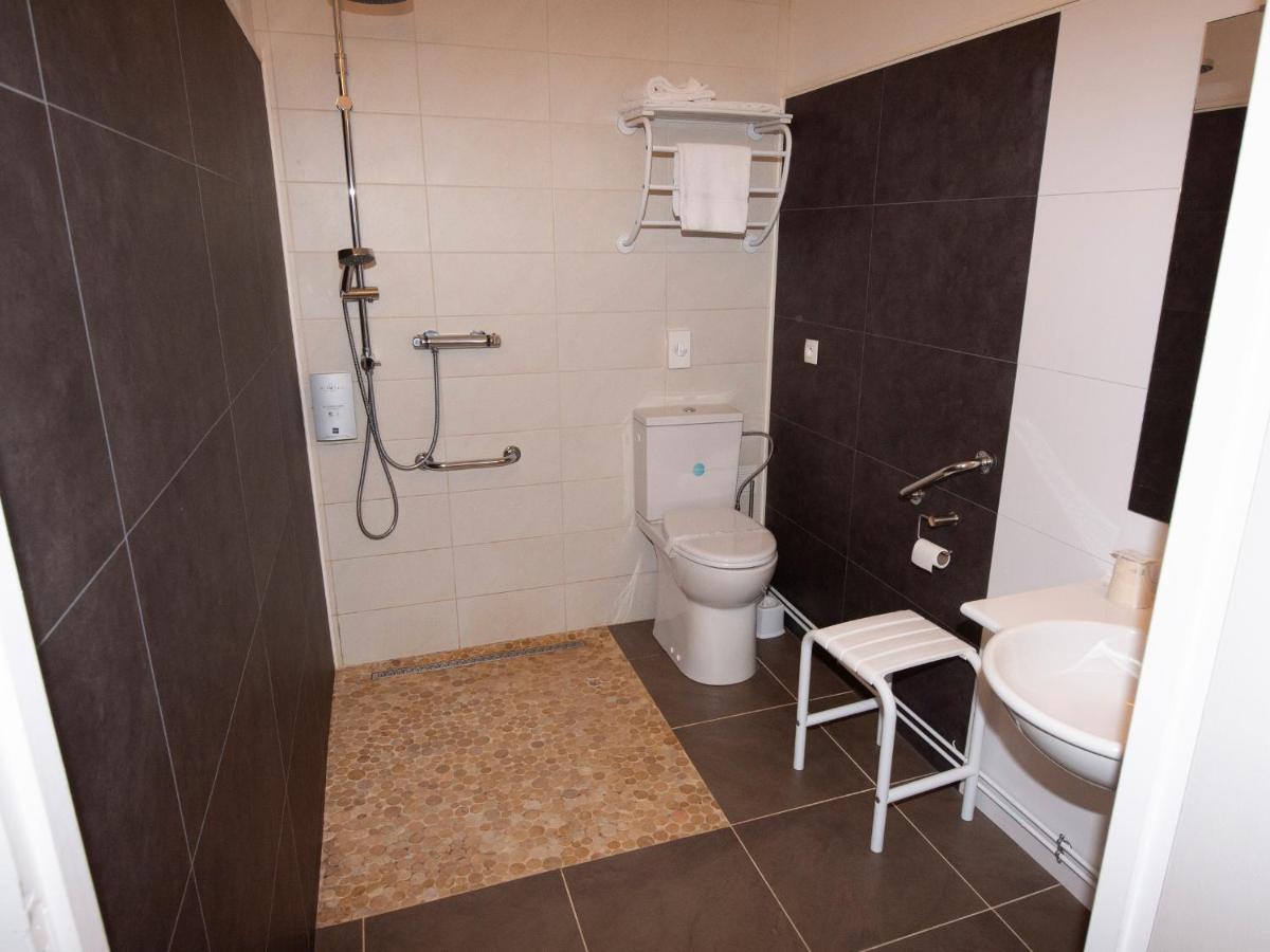 Cit'hotel Les Eleis 3* Saint-Martin-de-Fraigneau
