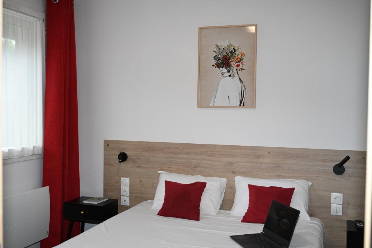Cit'hotel Les Eleis Saint-Martin-de-Fraigneau