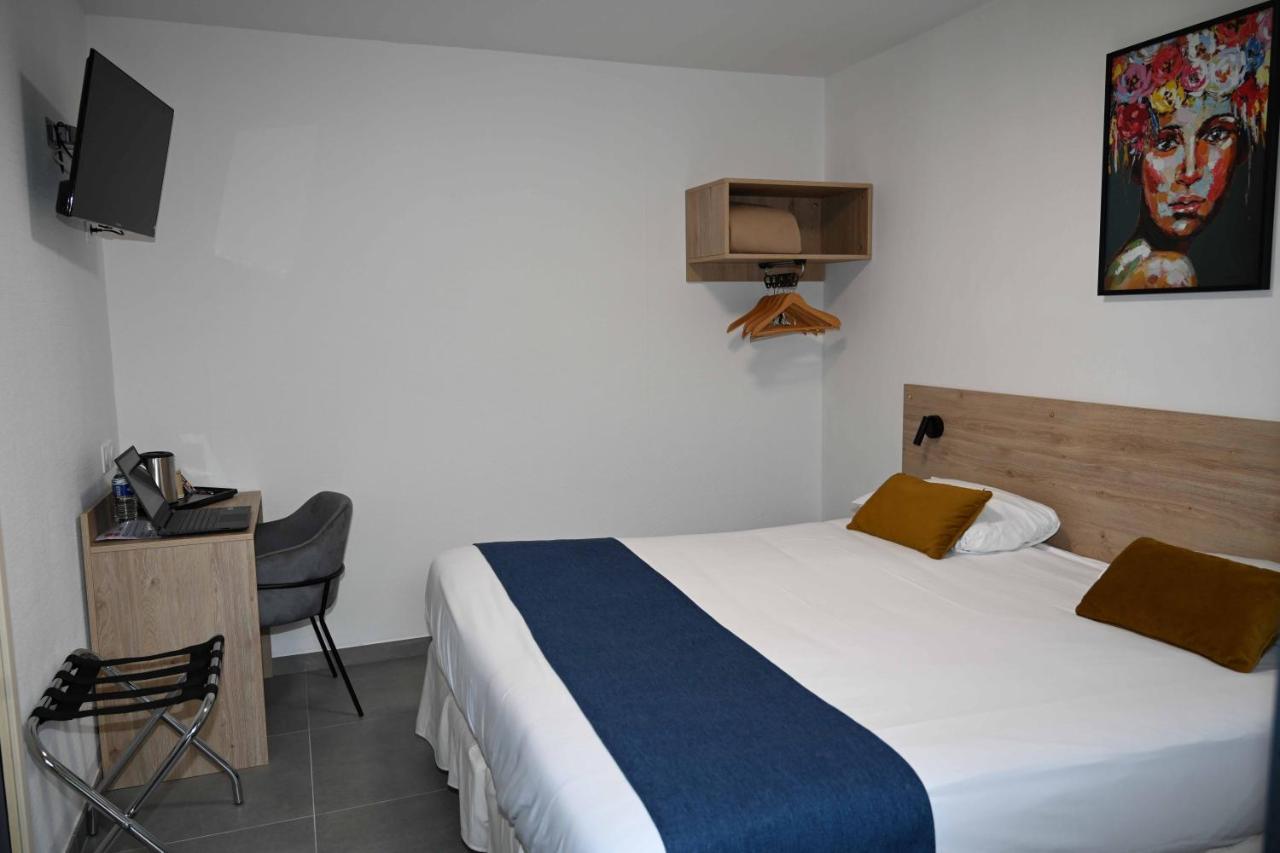 Hotel Cit'hotel Les Eleis Saint-Martin-de-Fraigneau